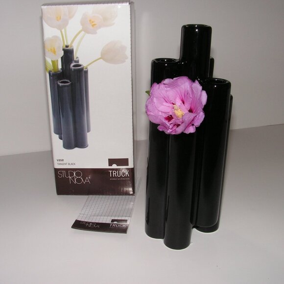 Mikasa Truck Tangent Vase Black Ceramic - Picture 3 of 14